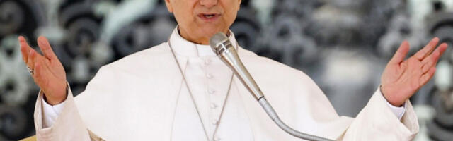 ​Папа Лав опет апелује за мир након напада на Иран