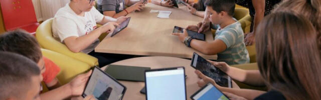 ​Награђени најсупешнији радови ученика у области дигиталне безбедности