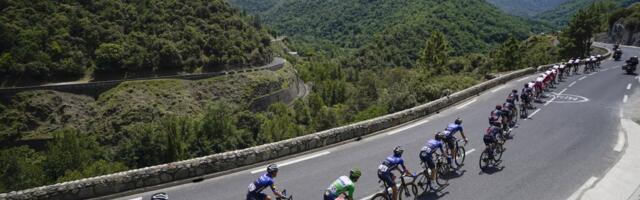 Grčki biciklista Arvanitu slavio u Zvorniku, Rajović ostao lider trke