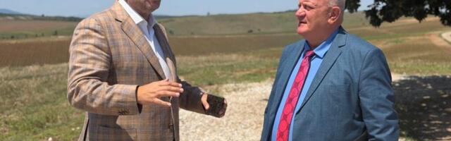 Cvetanović i Ivan Bošnjak obišli plantaže u Donjem Stopanju