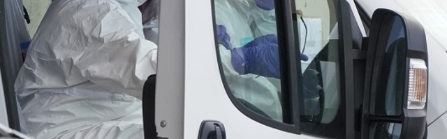 Ima 107 godina i preživela je korona virus. Medicinski radnici su je aplauzom ispratili iz bolnice