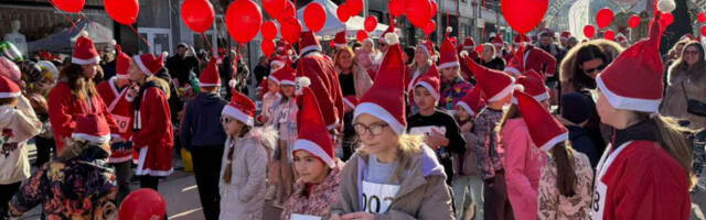 Мали и велики Деда Мразеви на хуманитарној тркачкој стази