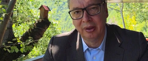 Vučić: Ukoliko lista “Ujedinjena Srbija“ izgubi na izborima, iste večeri pružamo ruku blokaderima