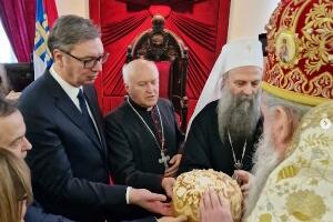 Вучић на слави код патријарха Порфирија