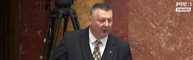 Stamatovićev poslanik opleo po Vučiću i podržao studente