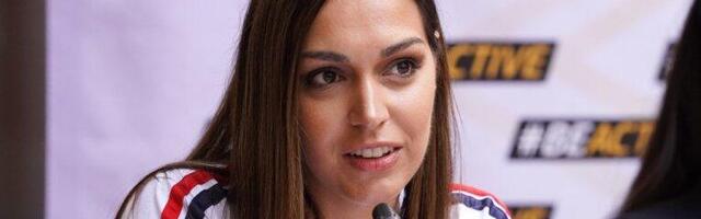 NIKAD IZAZOVNIJE IZDANJE SRPSKE HEROINE: Ivana Maksimović pokazala više kože nego ikad pre! (FOTO, VIDEO)