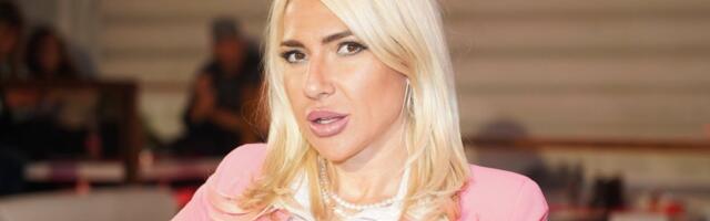 Šefica od rođenja: Jovana Jeremić objavila sliku iz detinjstva - Dala do znanja ko je glavni