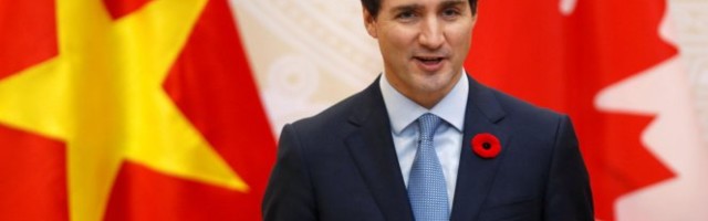 KORONA KRADE PRAZNIK! Trudo: Ako nastavite s druženjem, zaključavanje za praznike