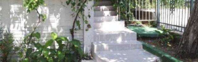 KVADRAT MANJE OD 1.000 EVRA, A PLAŽA NA DOHVAT RUKE: Evo za koliko se može kupiti kuća u Sutomoru, iznenadićete se!