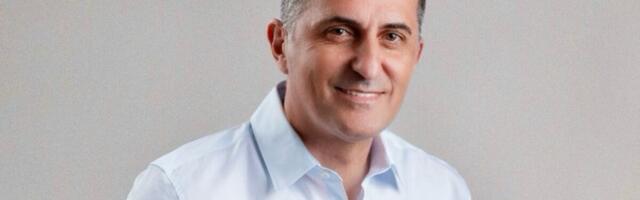 Novi roman autora Nikše Dobrea "Pacijent koji je govorio svetlošću“