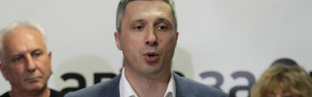 MUP OPET DEMANTOVAO OBRADOVIĆA! Lazarov: Ne postoji nikakav sporazum Srbije i Austrije o migrantima