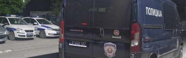 Tuča ispred kafića u centru Lebana, jedan mladić lakše povređen