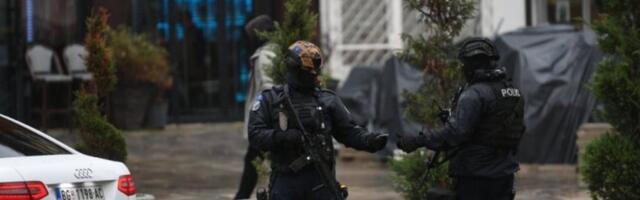 KURTIJEVE DUGE CEVI UPALE U PROSTORIJE CRVENOG KRSTA! Pretresaju objekat namenjen za obuku DECE, Beograd hitno reagovao