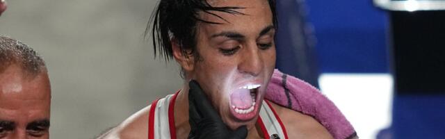 "To je kao u Carevom novom odelu - golim okom se vidi da nije carica!"