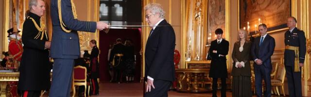 "Ustanite, ser Rodžer Daltri": Frontmen grupe The Who postao vitez