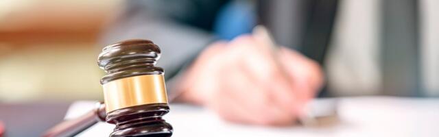 Šokantan slučaj iz Sevilje! Muškarac podvodio suprugu zbog dugova i droge, sada ga čeka kazna