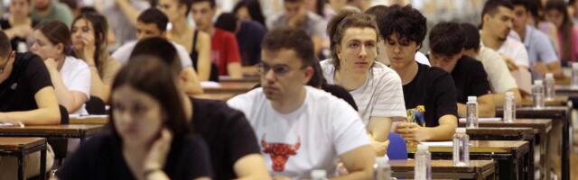 Srpski studenti postali svetski šampioni u debati na takmičenju u Bugarskoj