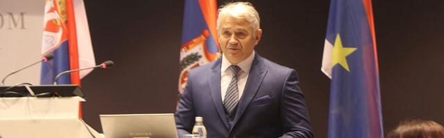 Ni diplome, ni nagrade, ni stipendije: Rektor Madić kaže da "niko neće biti oštećen"