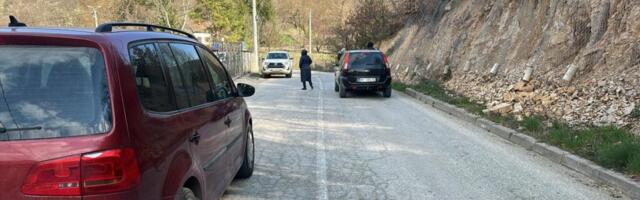 Mještani Rogozne blokirali put rudarskoj kompaniji