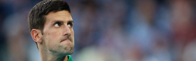 Debitant preznojio Novaka: Rune nije mogao protiv Đokovića i grčeva