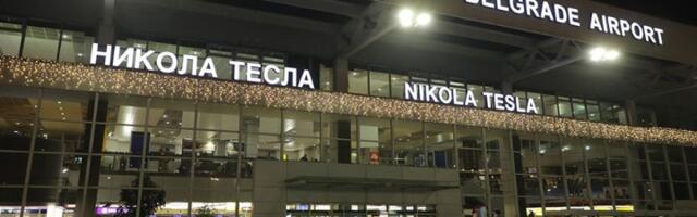 Grom udario u aerodrom "Nikola Tesla" i oštetio pistu