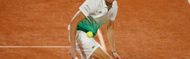 RG: Đokoviću očišćen put do finala