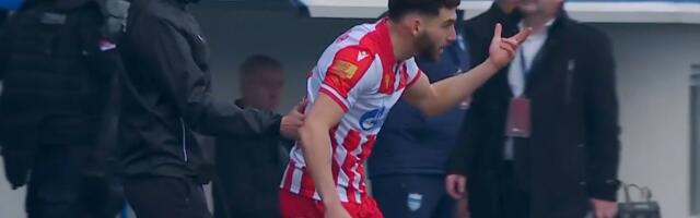 Navijači Novog Pazara nasred meča pogodili igrača Zvezde u glavu! /VIDEO/