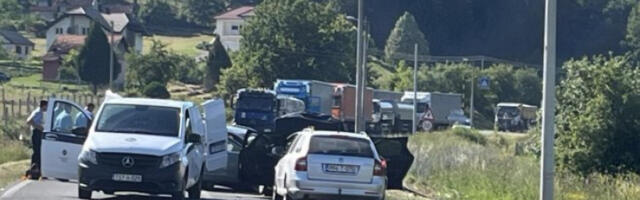 Три особе погинуле на магистралном путу Бањалука–Приједор