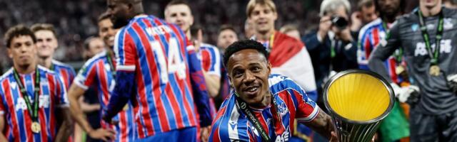 Kristal Palas objavio rastanak sa bivšim defanzivcem Liverpula