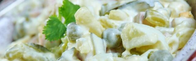 Recept za početnike: Ruska salata (VIDEO)