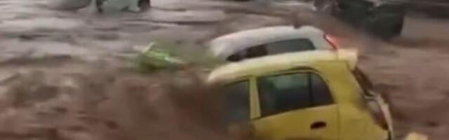 Jezive scene: Poplave na Mikonosu i Parosu (VIDEO)