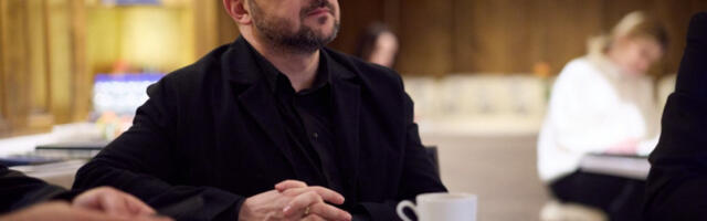 CNN: Зеленски почиње свој дан у 4 ујутру и пије пуно кафе