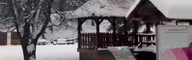 Delovi Hrvatske okovani snegom: Nanosi do metar i po visine, prizori kao u Sibiru (FOTO+VIDEO)