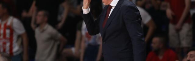 Navijači Crvene zvezde zagrmeli "Saša, odlazi", evo kako je reagovao Obradović nakon bruke protiv Partizana