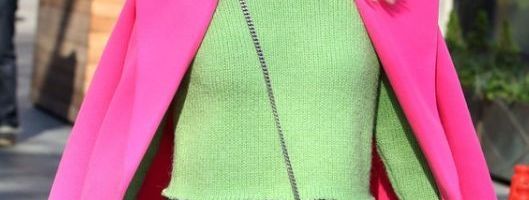 Plava+Pink+Zelena: Najlepša street syle prolećna kombinacija koju smo videli do sada