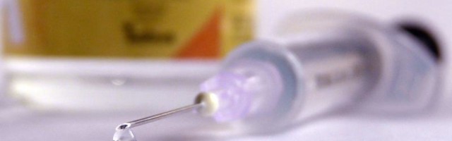 Tiodorović: Vakcinisanje dece možda i do kraja godine