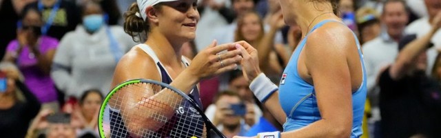 Eliminisana najbolja teniserka sveta, Pavljučenkovoj ruski derbi