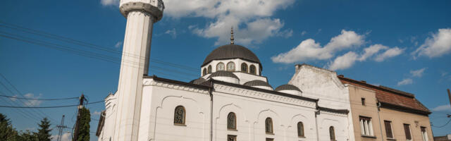 Kamenovana Muhadžir džamija u Subotici
