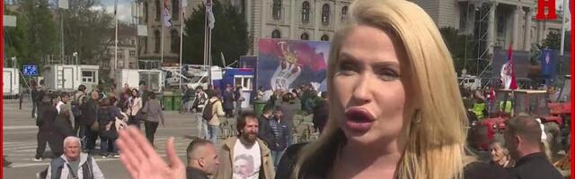 SANDRA BOŽIĆ NA SVENARODNOM SKUPU: Ovde se danas pravi budućnost Srbije (VIDEO)