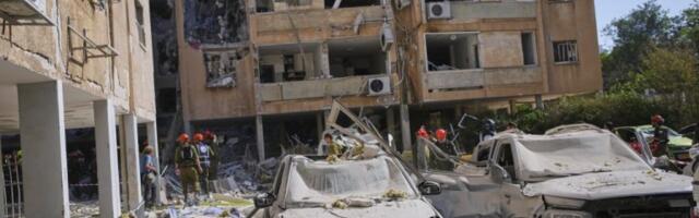 BOMBARDOVANA BOLNICA! Stravičan raketni napad na Tel Aviv - naneta je ogromna šta