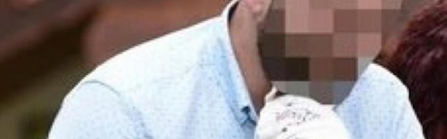 UŽAS! UZEO DETE (2) IZ VRTIĆA, STAVIO GA U AUTO I NAMERNO SE ZAKUCAO U KAMION Stravična nesreća u Vršcu ledi krv u žilama