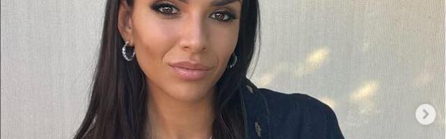 Kada se ona pojavi u crno-belom dresu - sve staje (GALERIJA)