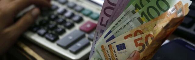 Kriza oko NIS-a pokrenula novi „juriš na banke“: Stručnjaci predviđaju šta nas dalje čeka