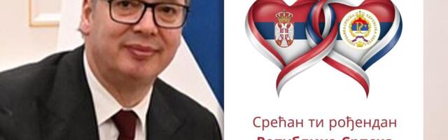 "U VATRI ROĐENA, U TEŠKIM VREMENIMA GRAĐENA, ALI UVEK PONOSNA I NESALOMIVA" Čestitka predsednika Vučića: Srećan ti rođendan, Republiko Srpska (FOTO)