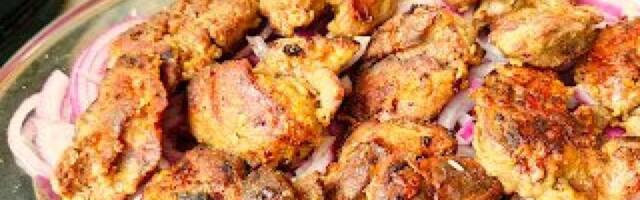 Kafanska džigerica sa lukom: Recept koji daje poseban šmek i čini da se meso topi u ustima (VIDEO)