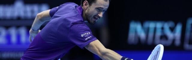 Medvedev "zarobljen" u Dubaiju