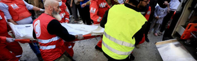 Израел погодио медицински центар на југу Либана - погинуло 12 радника