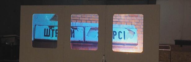 Predstava „22 minuta“: Sjećanje na Štrpce pred publikom u Novom Pazaru i porodicama žrtava