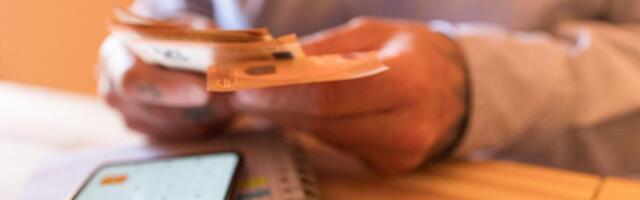 IZA BRDA SE KUVA HAOS! Preti nam UBITAČNA FINANSIJSKA OLUJA, ovo je ZNAK!