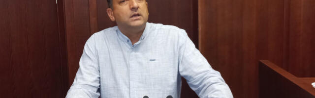 Simović: Ne znam zašto se gradska vlast hvali asfaltiranjem kružnog toka u Konjevićima, to nije funkcionalno rešenje